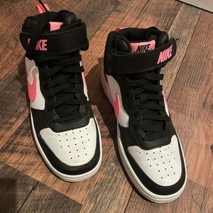 Air Jordan Nike High Top (Big Kids)